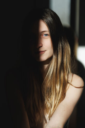 Full leaked Celine in frame private photo