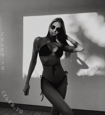 Full leaked Celine peschek page private photo