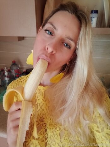 Full leaked Celinebbyx private photo