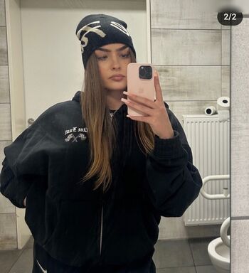 Full leaked Celinegbl private photo