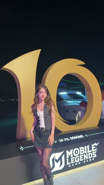 Full leaked Cey lazuli private photo