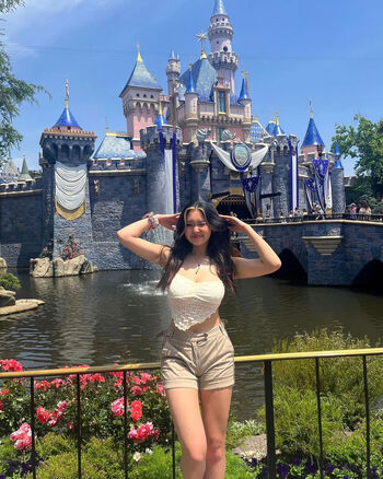 Full leaked Chaela private photo