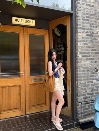 Full leaked Chaeryeong private photo