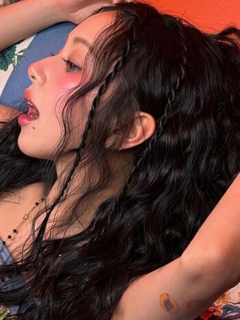 Full leaked Chaeyoung page private photo