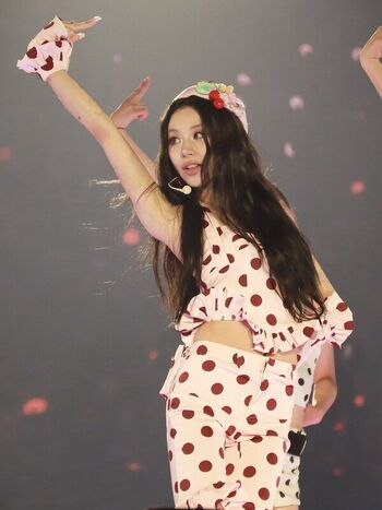 Full leaked Chaeyoung private photo
