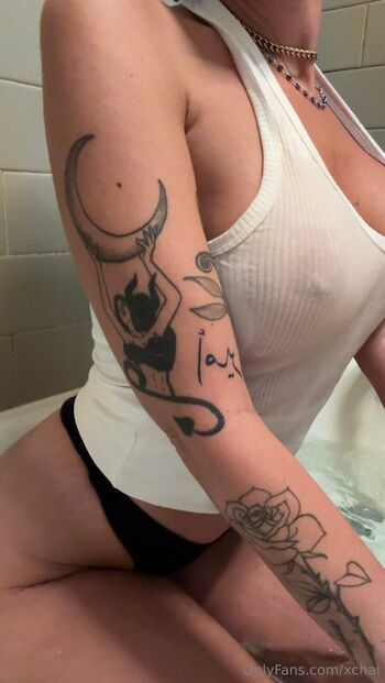 Leaked Queenkaraa/ private photo viral onlyfans
