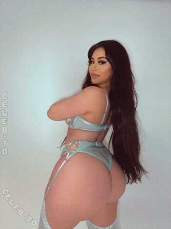 Full leaked Champagne private photo