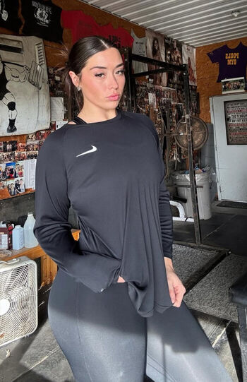 Chandler Olivia Hayden