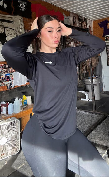 Chandler Olivia Hayden