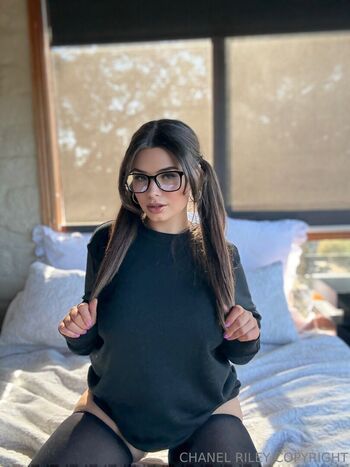 chanelrileyfree
