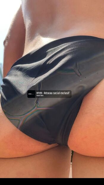 Full leaked Chani lenglet private photo