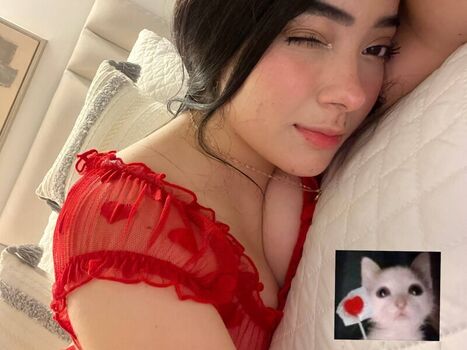 Full leaked Chaparrita linda private photo