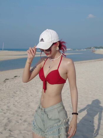 Full leaked Charechii private photo