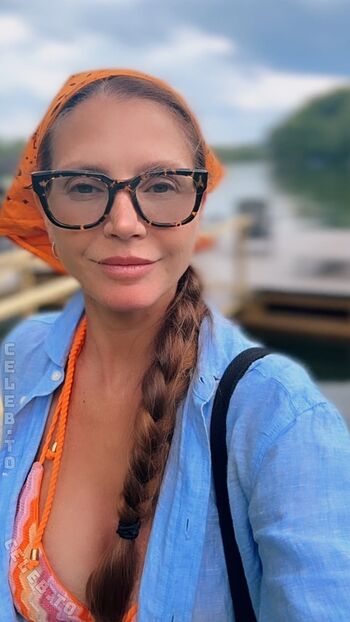 Full leaked Charisma carpenter private photo