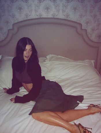 Full leaked Charli d amelio page private photo