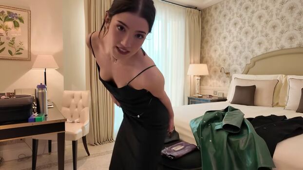 Full leaked Charli d amelio page private photo