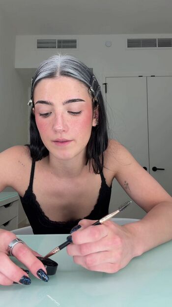 Full leaked Charli d amelio page private photo