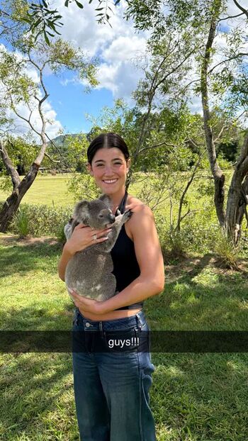 Full leaked Charli d amelio page private photo