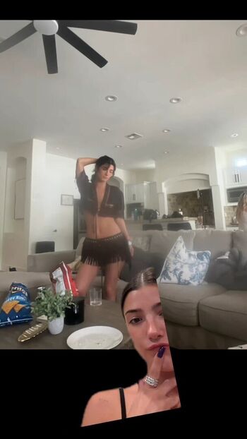 Full leaked Charli d amelio page private photo