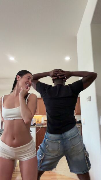 Full leaked Charli d amelio page private photo