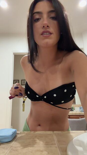 Full leaked Charli d amelio page private photo