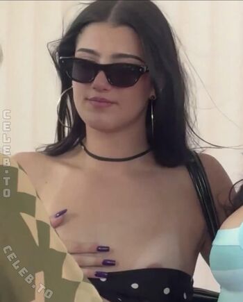 Full leaked Charli d amelio private onlyfans photo