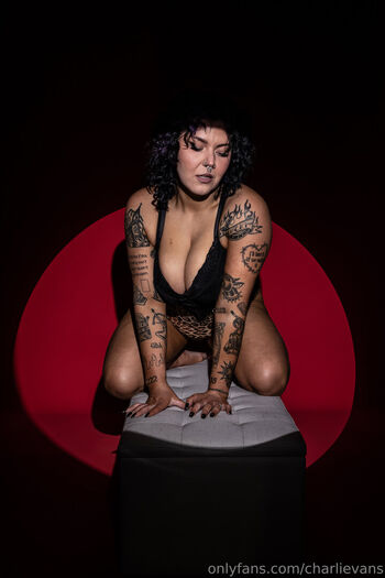 Full leaked Charli evans private photo