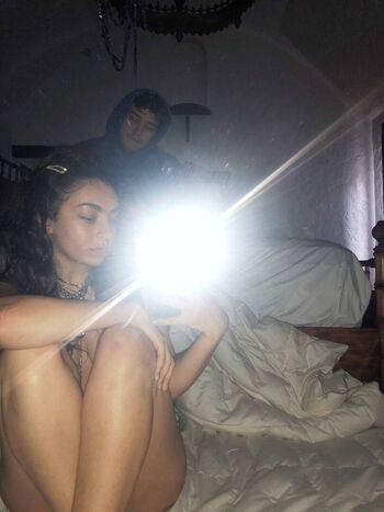 Full leaked Charli xc private photo