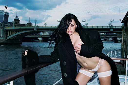 Charli XCX
