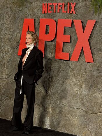 Full leaked Charlize theron private photo