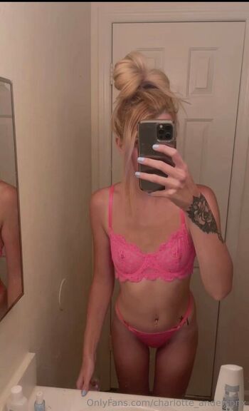 charlotte_andersonx