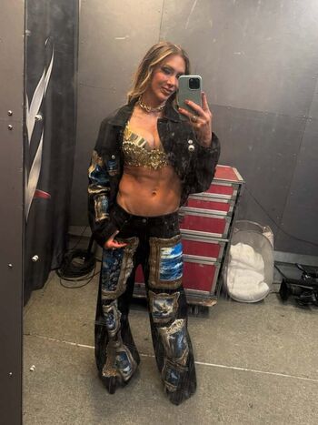 Charlotte Flair