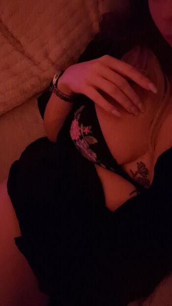 Full leaked Charrylocks private photo