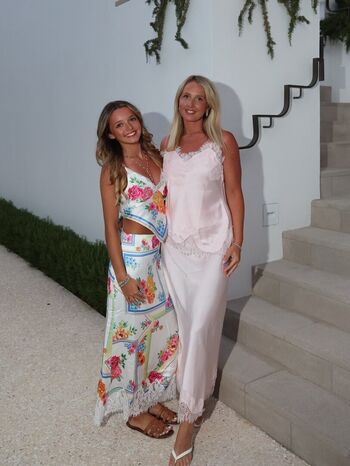 Full leaked Chasity and elli nolan page private photo