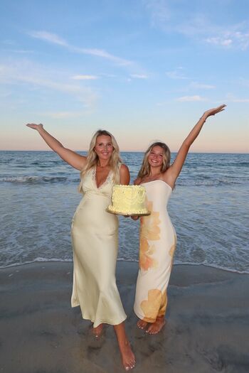 Full leaked Chasity and elli nolan page private photo