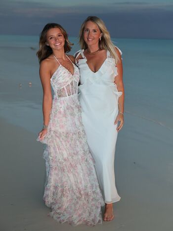 Full leaked Chasity and elli nolan private photo