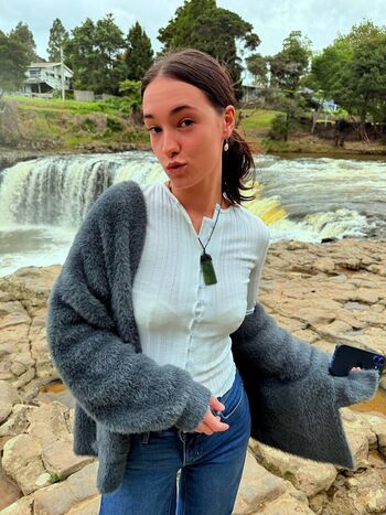 Full leaked Cheekymz private photo