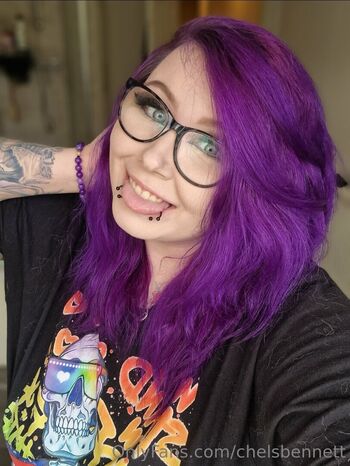 Full leaked Chelsbennett private photo