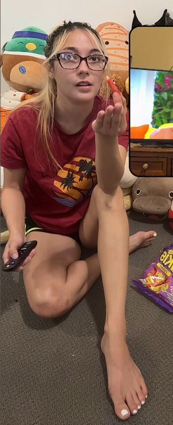 Full leaked Chelseayea private photo