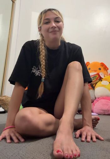Full leaked Chelseayea private photo
