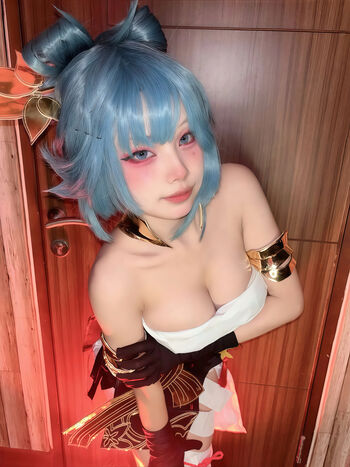 Full leaked Chelyua private photo