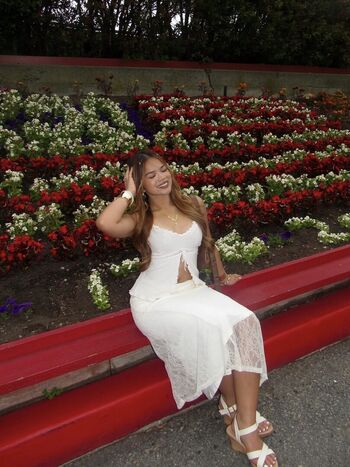 Full leaked Chenoa shen private photo