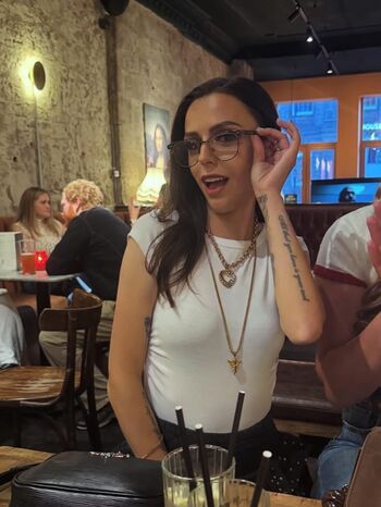 Full leaked Cher lloyd private photo