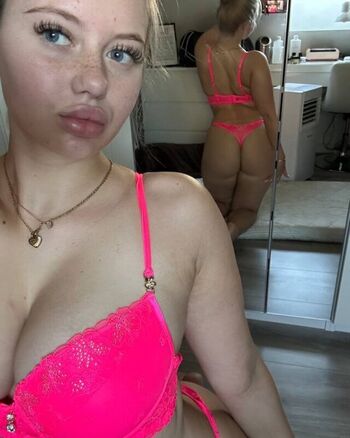 Full leaked Cherryevelyn private photo