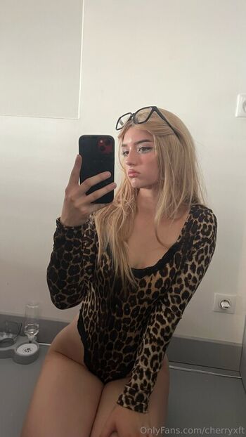 Full leaked Cherryfit page private photo