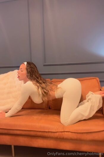 cherryhotmom