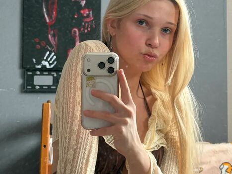 Full leaked Cherrylholme private photo