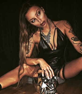 Full leaked Cherryrebell private photo