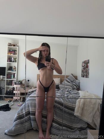 Full leaked Cherryvamprx private photo