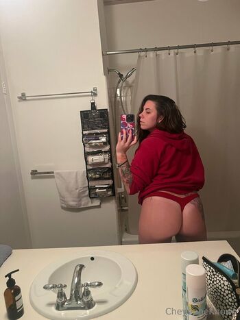 Full leaked Cheyenneknows private photo